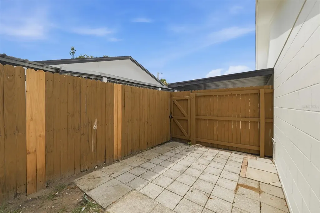 8602 Briar Grove Circle Tampa FL 33615