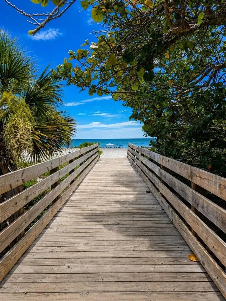 733 Laurel Avenue Venice FL 34285