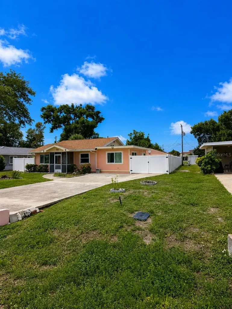 733 Laurel Avenue Venice FL 34285