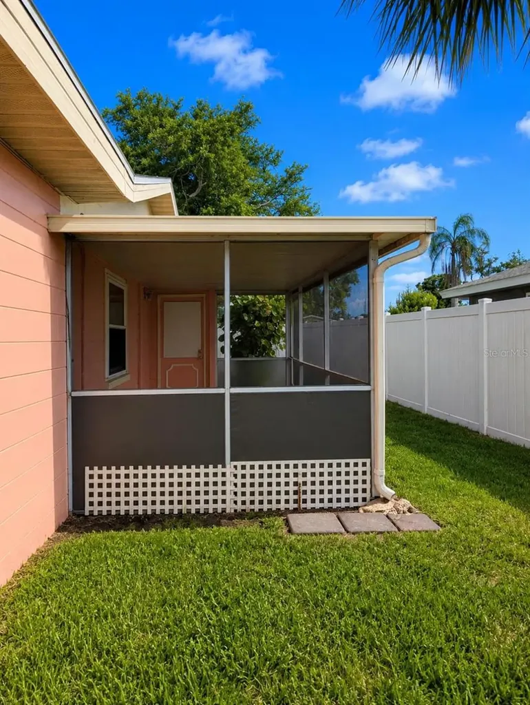 733 Laurel Avenue Venice FL 34285