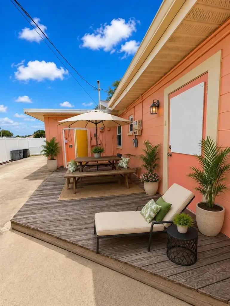 733 Laurel Avenue Venice FL 34285