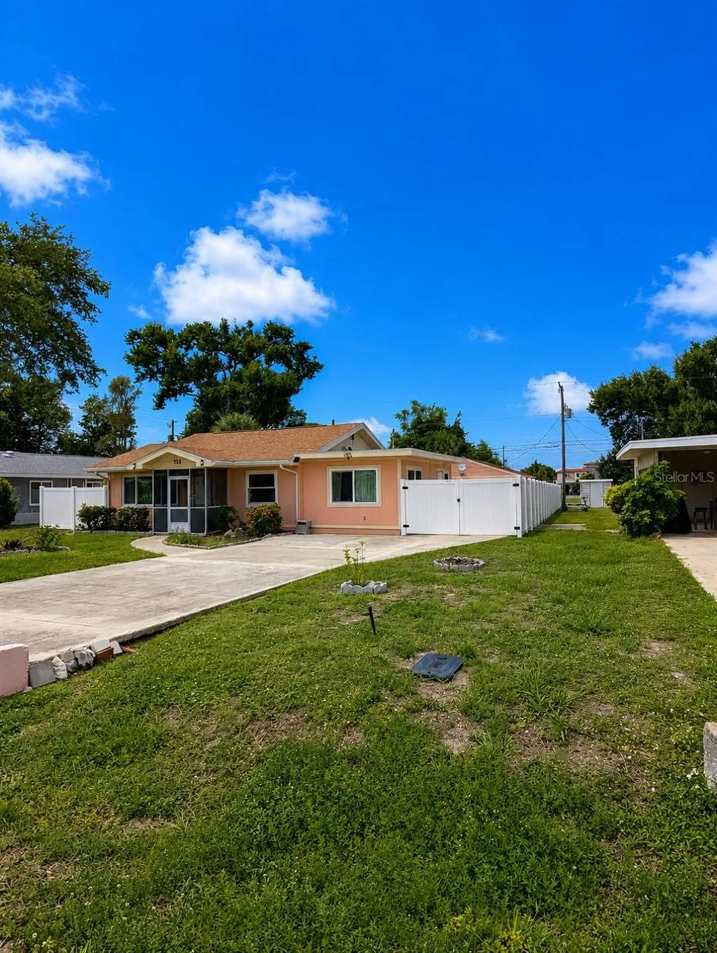 733 Laurel Avenue Venice FL 34285