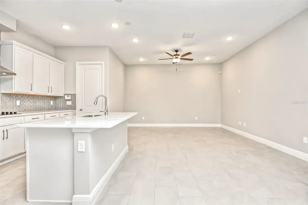 2941 Voyager Avenue St Cloud FL 34771