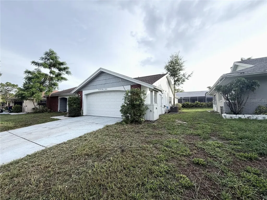 12407 Weatherstone Row Hudson FL 34667