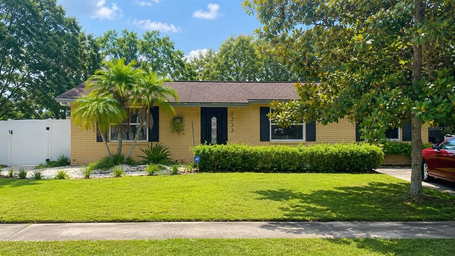 2232 Selkirk Street Valrico FL 33594