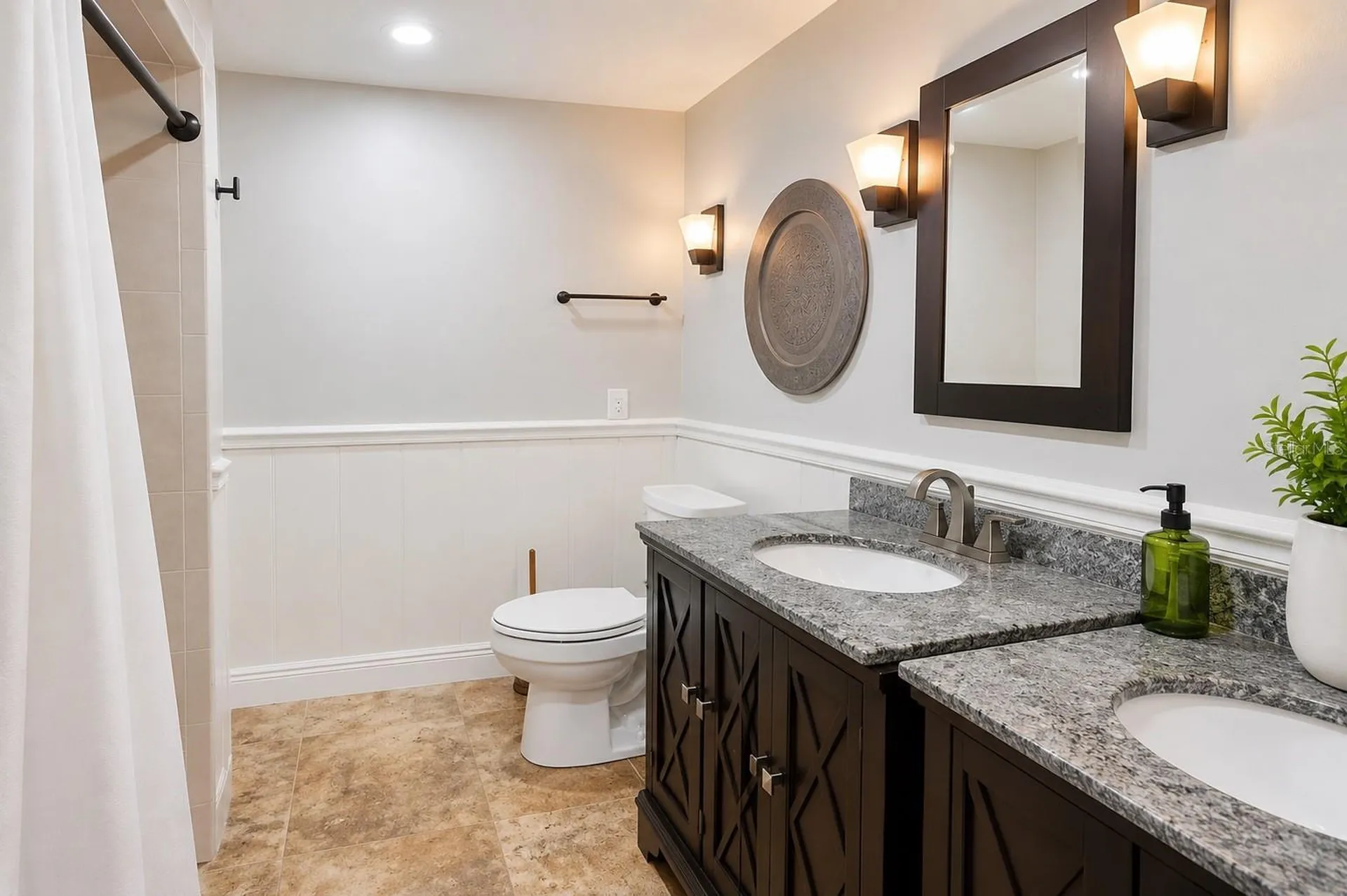 2232 Selkirk Street Valrico FL 33594