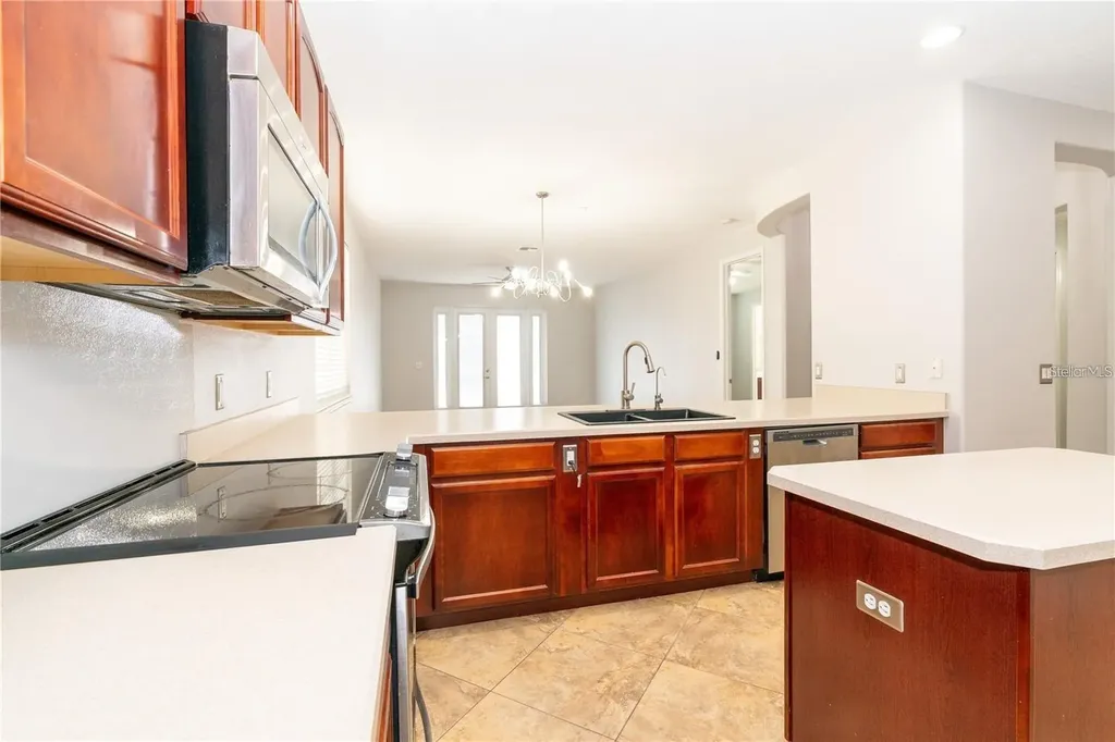 9763 Moss Rose Way Orlando FL 32832