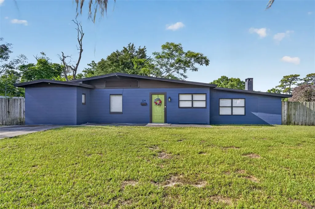 224 W Pierce Avenue Orlando FL 32809