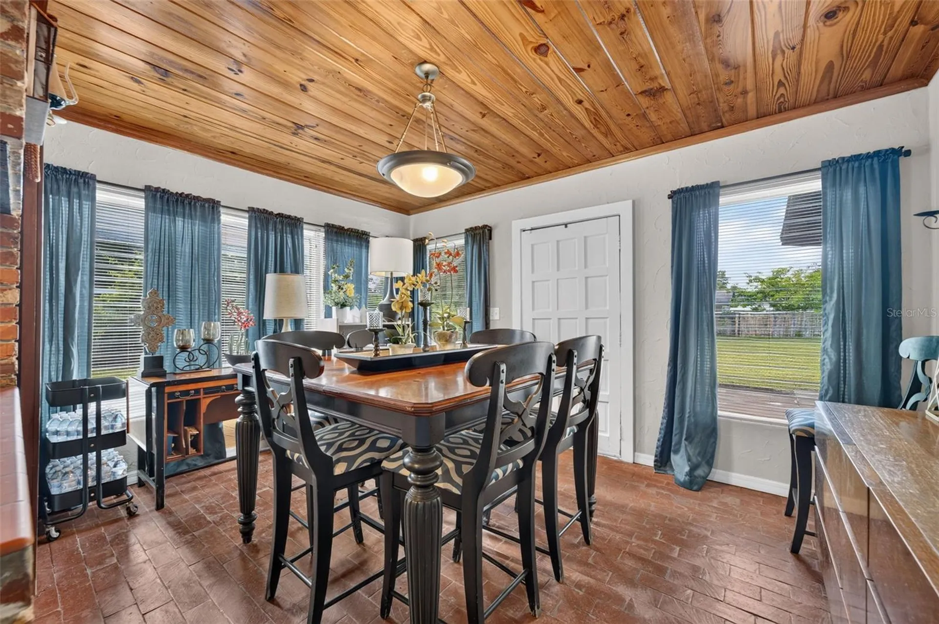 224 W Pierce Avenue Orlando FL 32809