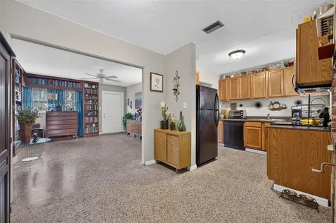 224 W Pierce Avenue Orlando FL 32809