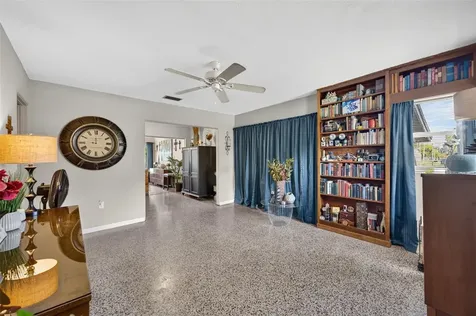 224 W Pierce Avenue Orlando FL 32809