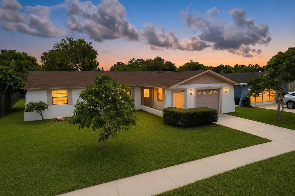 12132 Shadow Ridge Boulevard Hudson FL 34669