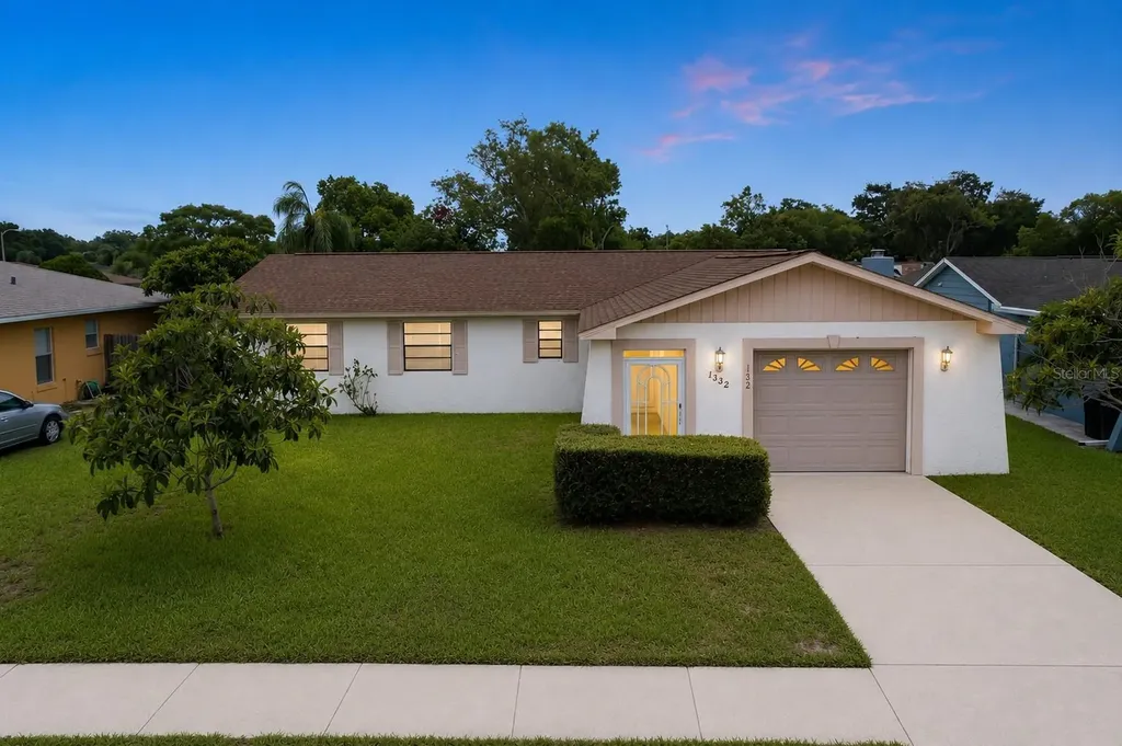 12132 Shadow Ridge Boulevard Hudson FL 34669