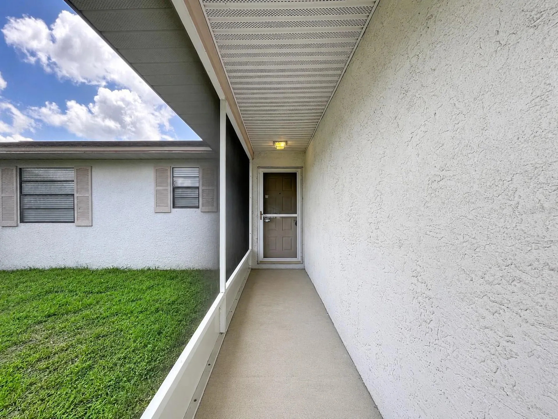12132 Shadow Ridge Boulevard Hudson FL 34669