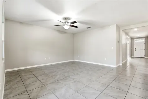 895 Lazio Circle Debary FL 32713