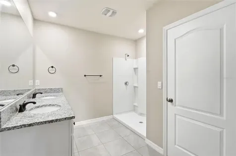 895 Lazio Circle Debary FL 32713