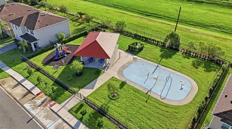 895 Lazio Circle Debary FL 32713