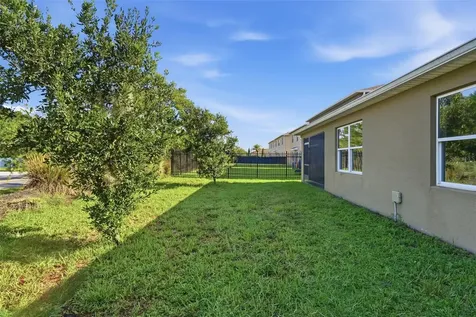 895 Lazio Circle Debary FL 32713