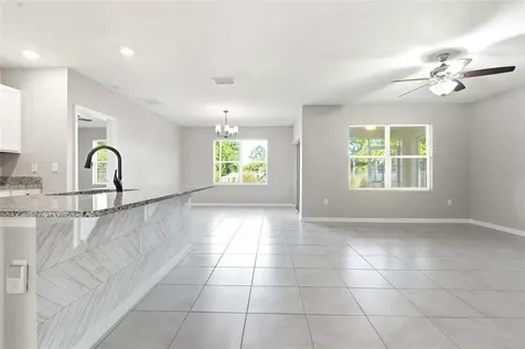 895 Lazio Circle Debary FL 32713