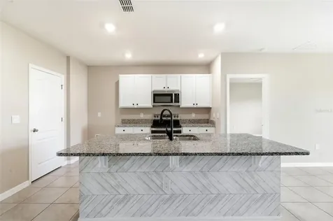 895 Lazio Circle Debary FL 32713