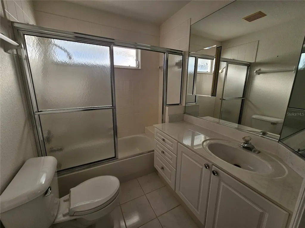 6628 Deering Circle Sarasota FL 34240