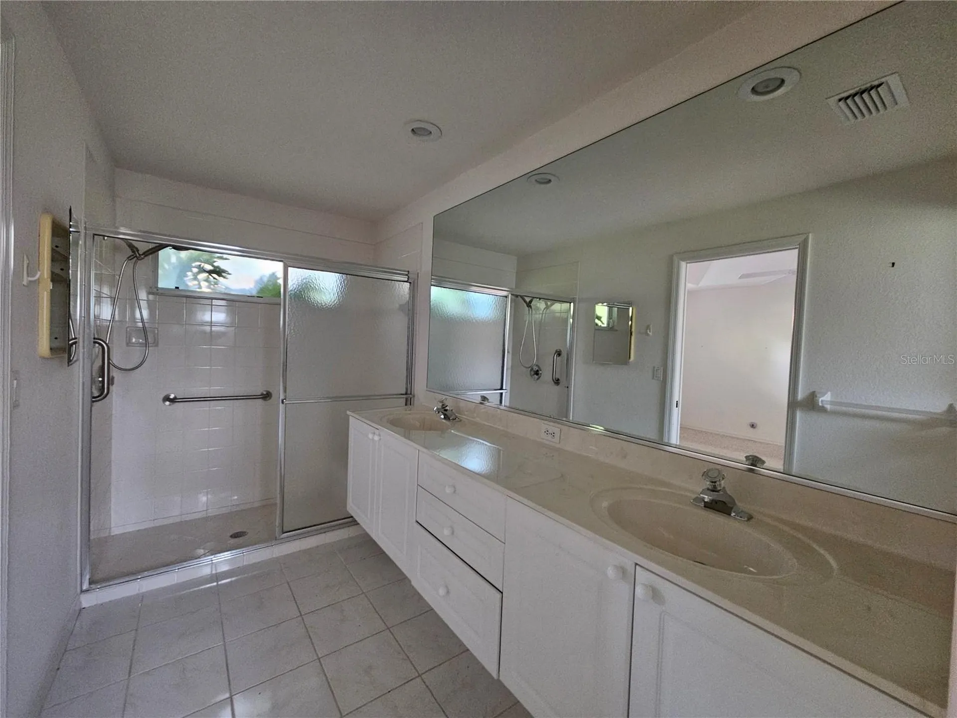 6628 Deering Circle Sarasota FL 34240