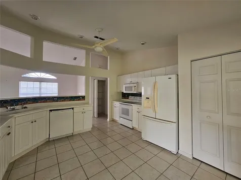 6628 Deering Circle Sarasota FL 34240