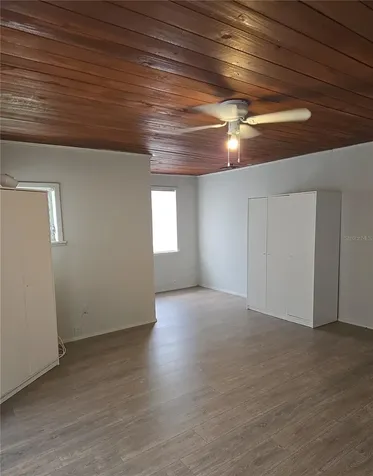 1402 Maluhia Drive Tampa FL 33612