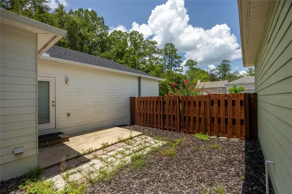 11684 NW 18th Place Gainesville FL 32606