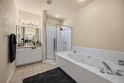 11684 NW 18th Place Gainesville FL 32606