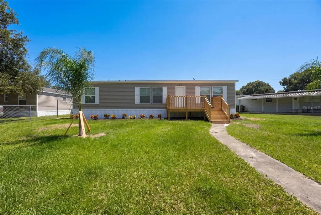 5207 Orange Avenue Port Orange FL 32127