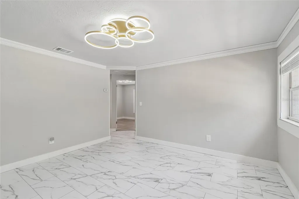 1614 E Maple Avenue Tampa FL 33604