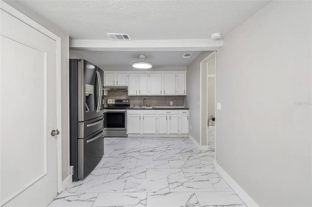 1614 E Maple Avenue Tampa FL 33604