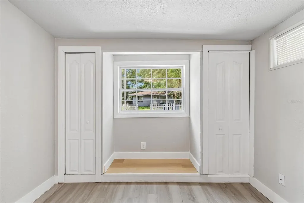 1614 E Maple Avenue Tampa FL 33604