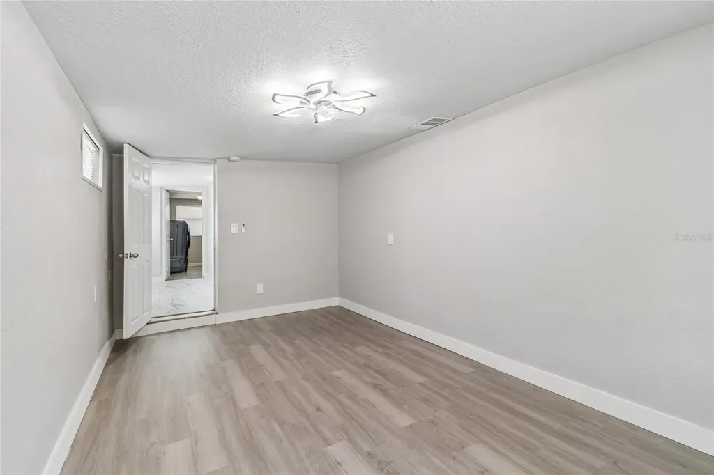 1614 E Maple Avenue Tampa FL 33604