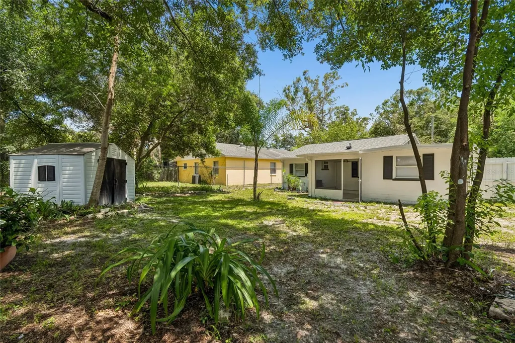 1614 E Maple Avenue Tampa FL 33604