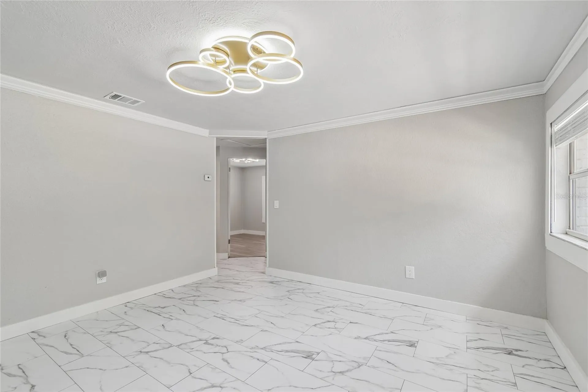 1614 E Maple Avenue Tampa FL 33604