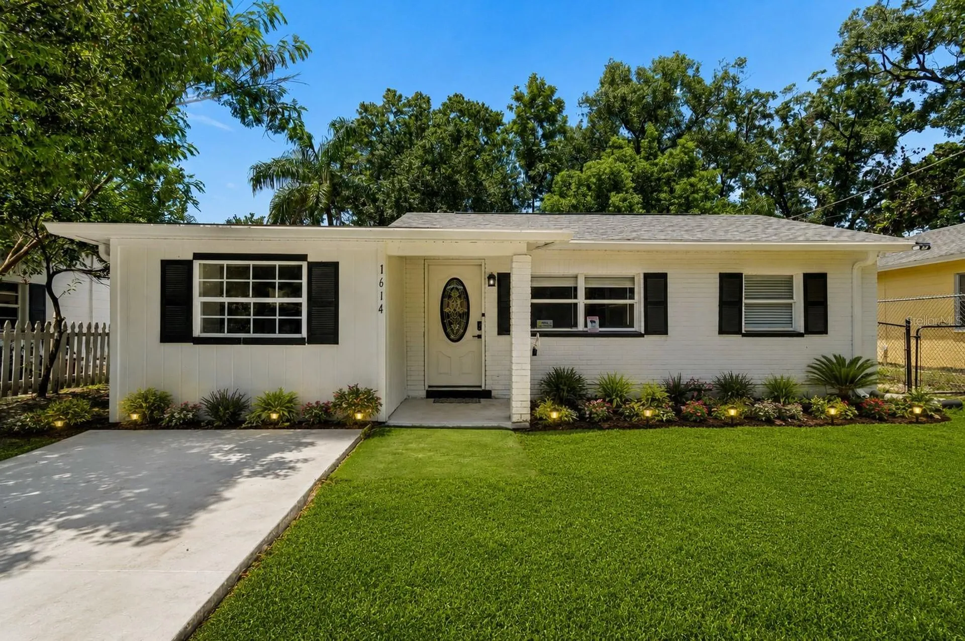 1614 E Maple Avenue Tampa FL 33604