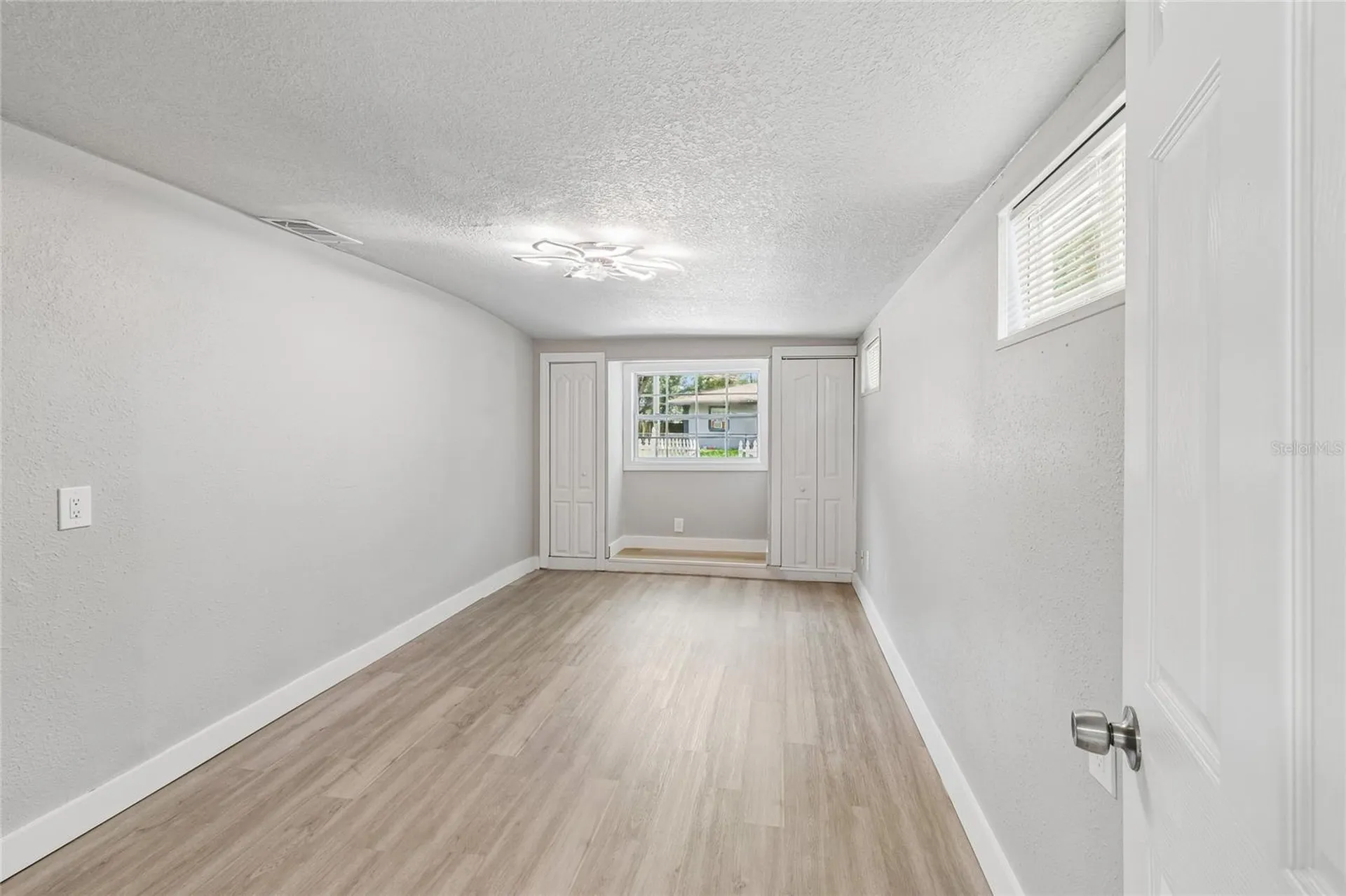 1614 E Maple Avenue Tampa FL 33604