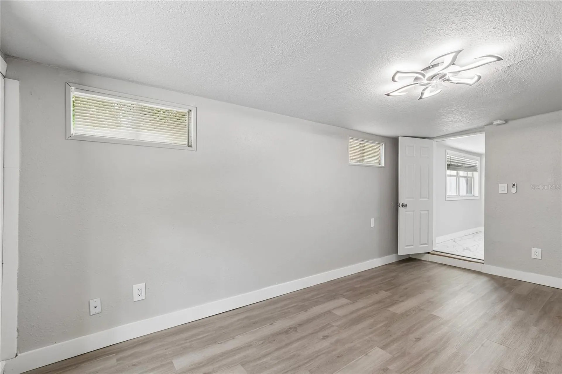 1614 E Maple Avenue Tampa FL 33604