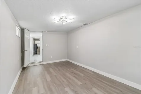 1614 E Maple Avenue Tampa FL 33604