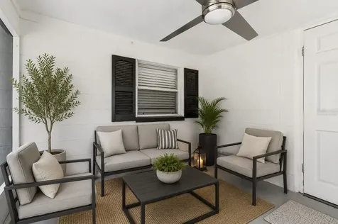 1614 E Maple Avenue Tampa FL 33604