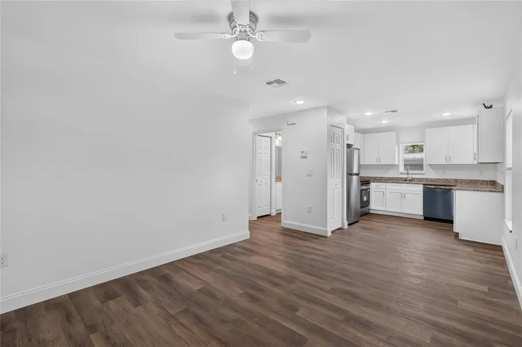 728 Henry Street Auburndale FL 33823