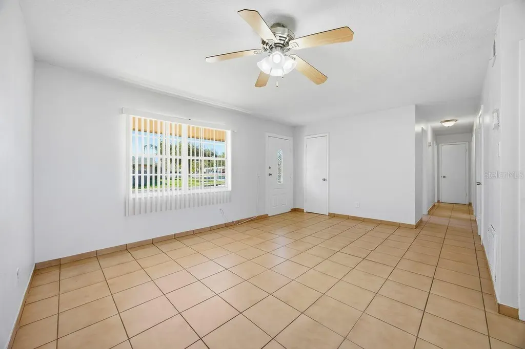 5681 Tulip Avenue Orlando FL 32839