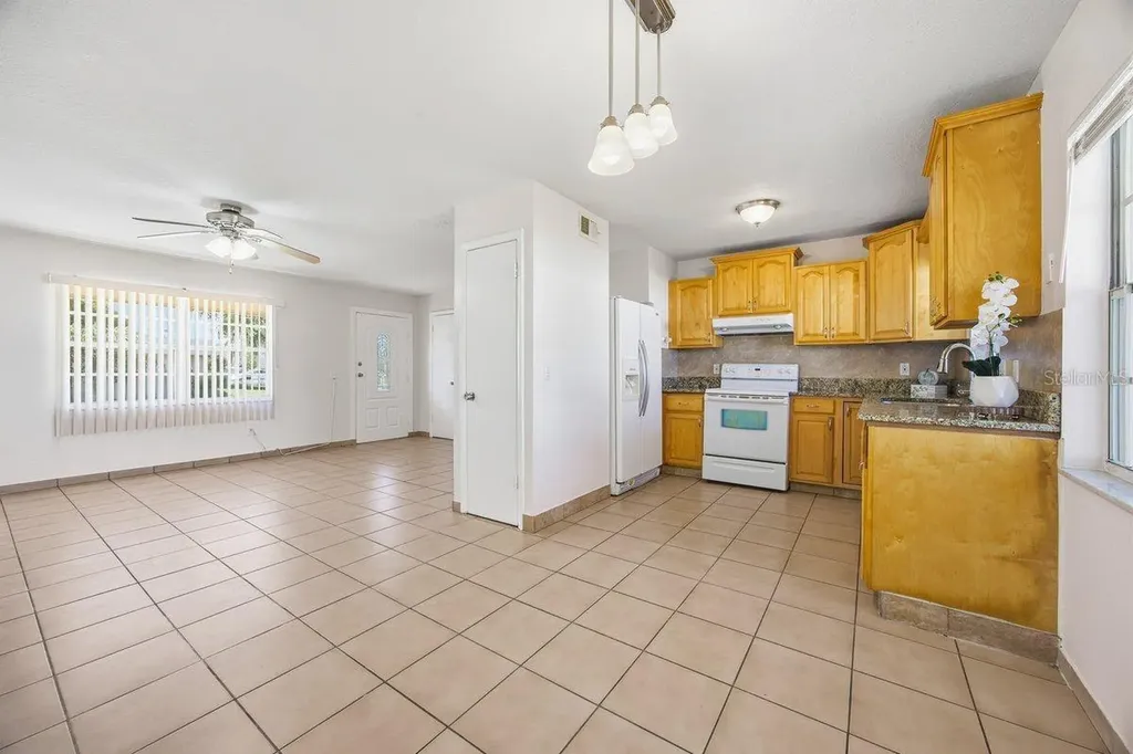 5681 Tulip Avenue Orlando FL 32839