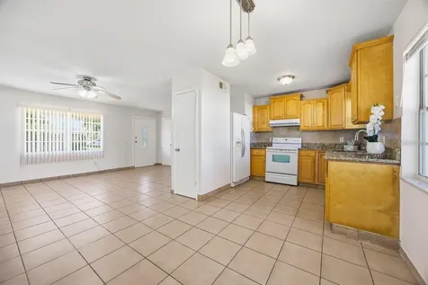5681 Tulip Avenue Orlando FL 32839