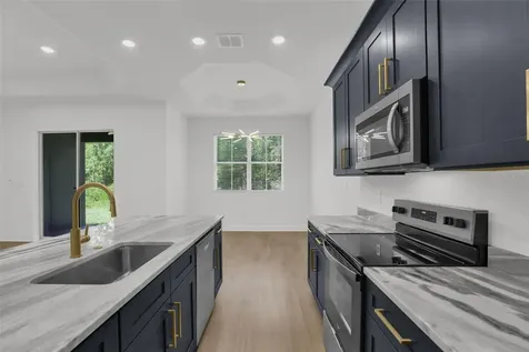 2380 Central Parkway Deland FL 32724