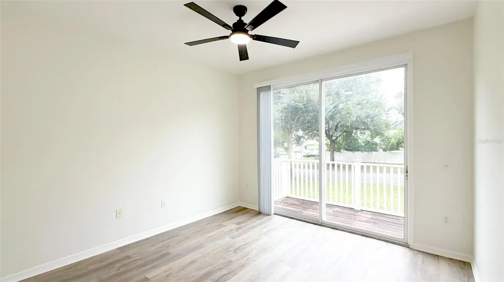 203 Madison Circle Davenport FL 33896