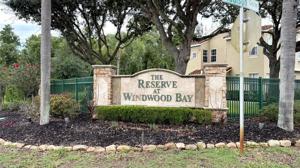 203 Madison Circle Davenport FL 33896