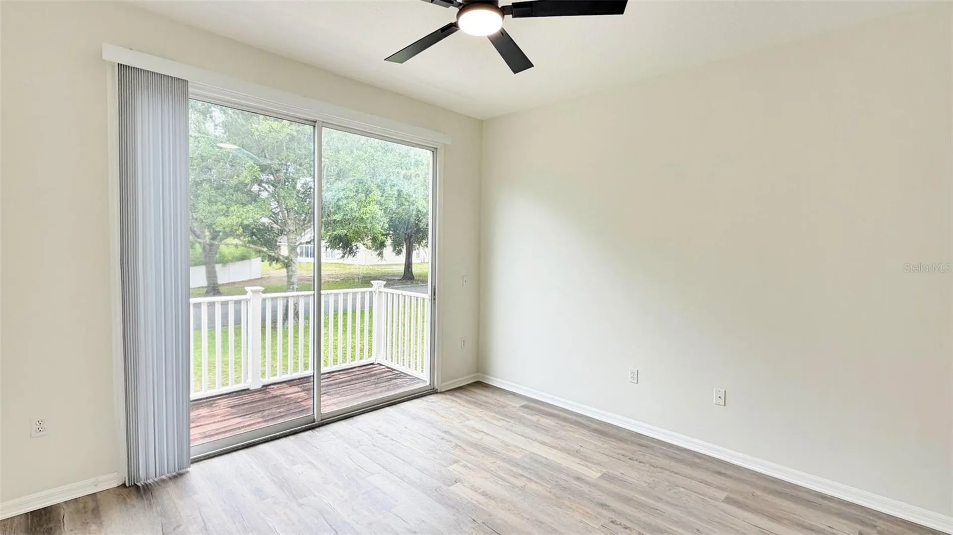 203 Madison Circle Davenport FL 33896